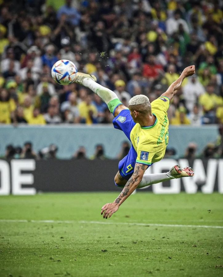 Brazils+Richarlison+de+Andrade+scores+his+first+of+2+goals+against+Serbia+in+the+group+stage+with+an+impressive+scissor+kick.+